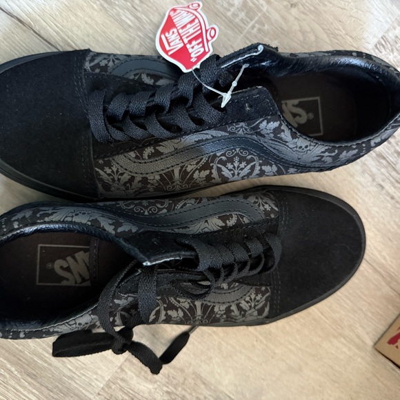 Vans Shoes - 🖤 Vans Old Skool Skull Tapestry Raven/Black – Women’s 6.5 – NWT 🖤